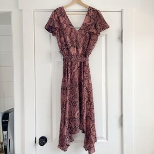 Nordstrom The Vanity Room V Neck Hanky Hem Dress - S